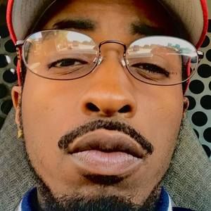 Meet your Posher, Cory